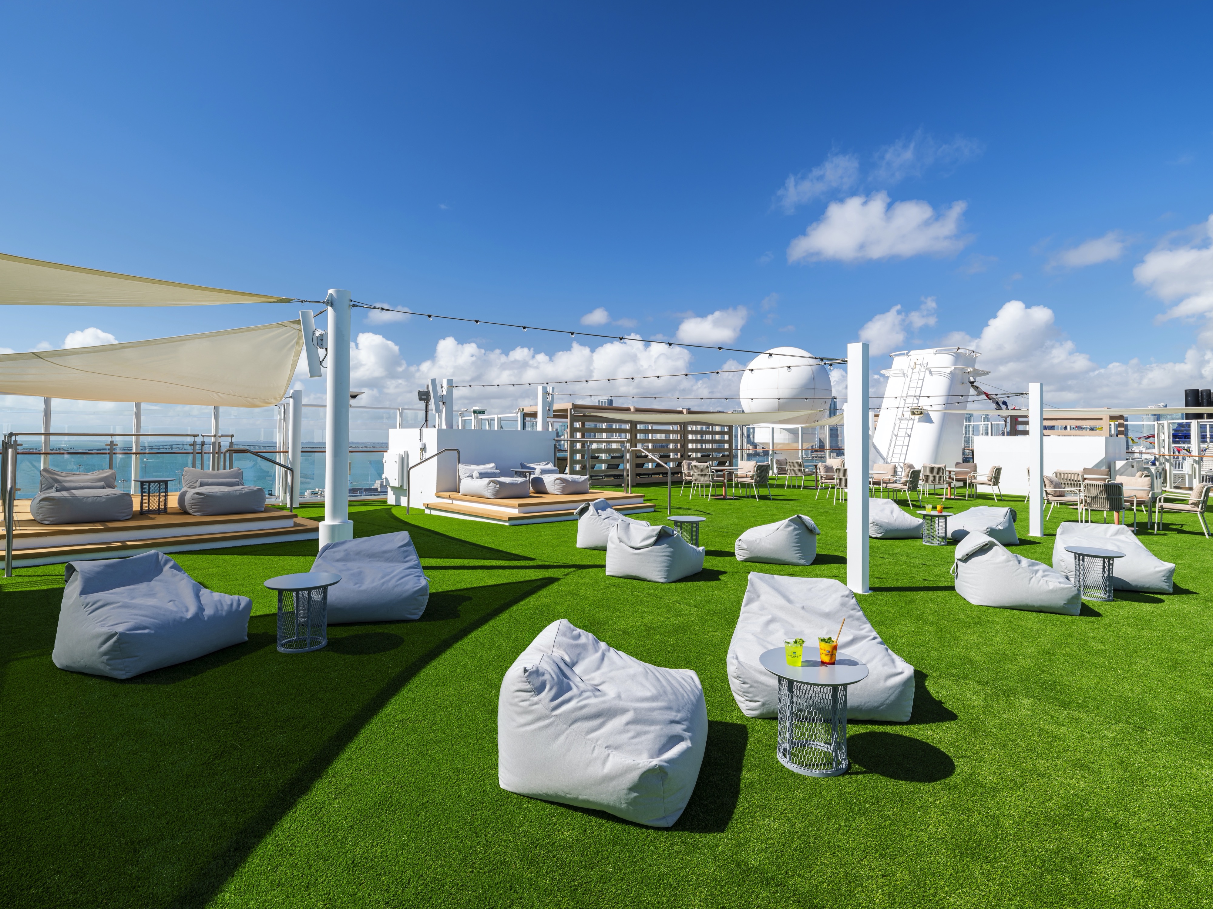 Norwegian Bliss - Horizon Park